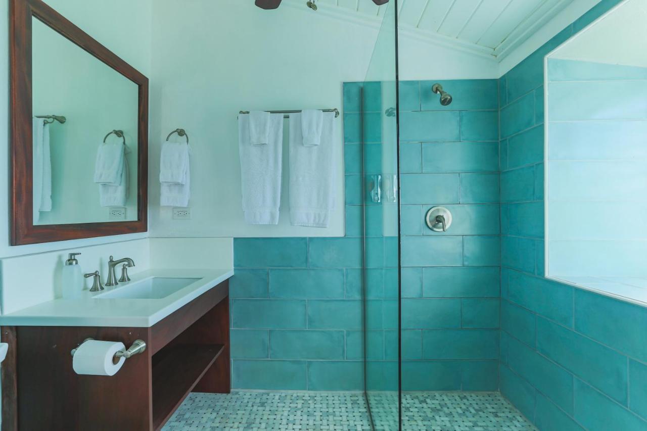Feather Leaf Inn Frederiksted Zewnętrze zdjęcie